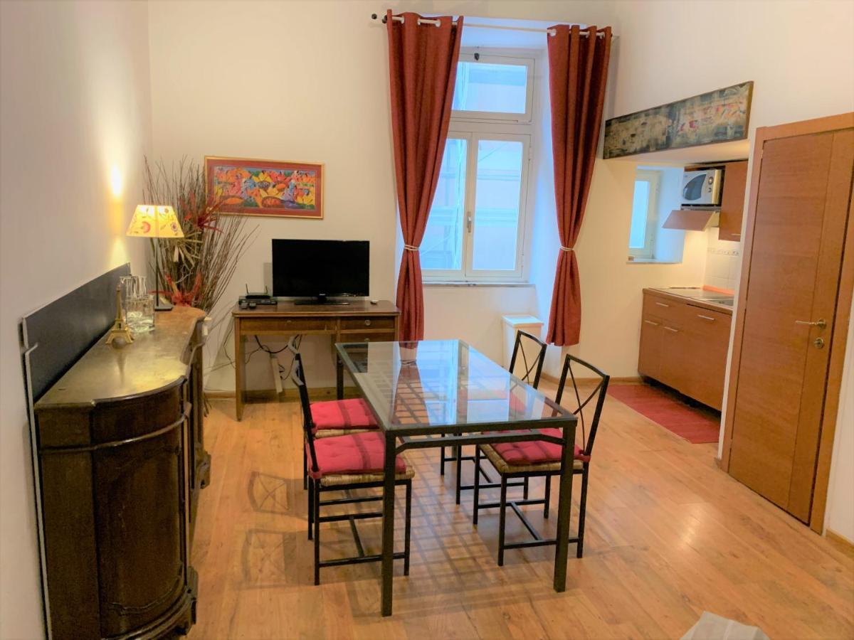 Casa Trevi Apartment Рим Екстериор снимка